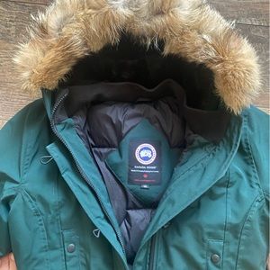 NWOT Canada Goose Kensington Parka